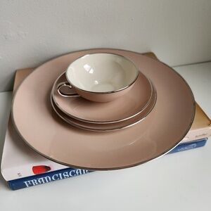 Vintage Franciscan Sandalwood China Platinum Trim - 4 Pieces